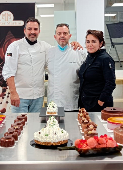 Alexis García y Marlene Hernández conquistan Granada con su pastelería de sabor canario
