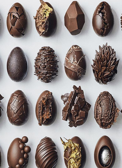 Más de 40 pasteleros y chocolateros convierten el huevo en obra de arte