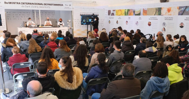 La Mostra de Pastisseria de Sant Vicenç, pastelería real y nuevo concurso de escuelas