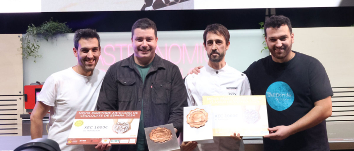 Toni Vera y Felipe de Santa Cruz, ganadores del concurso Mejor Panettone de España 2024